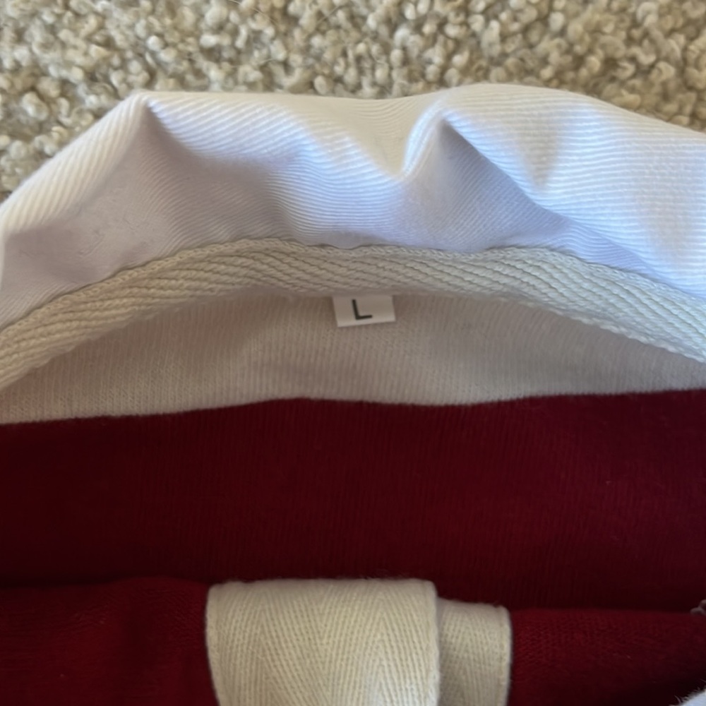 Russell’s Reserve 10-year Bourbon Rugby Shirt - Picture 2 of 3